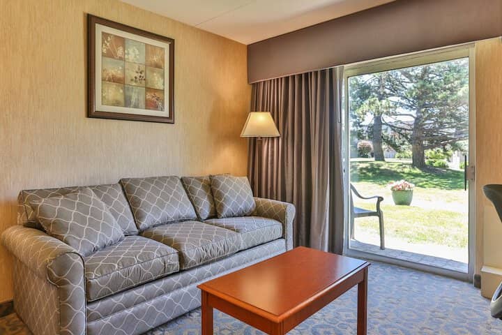 Room 35 of 118