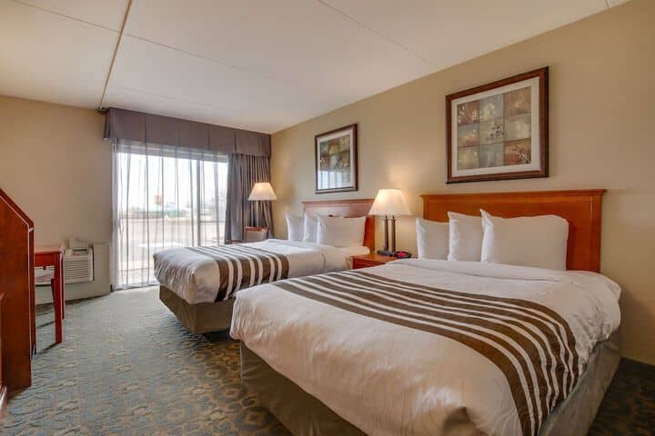 Room 55 of 118