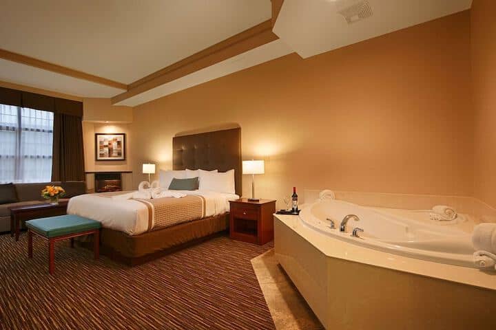 Room 29 of 118