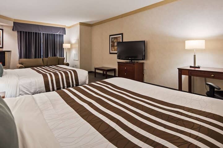 Room 21 of 118